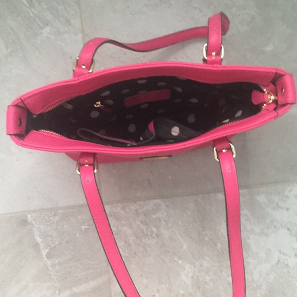 Handbag - Picture 2 of 2